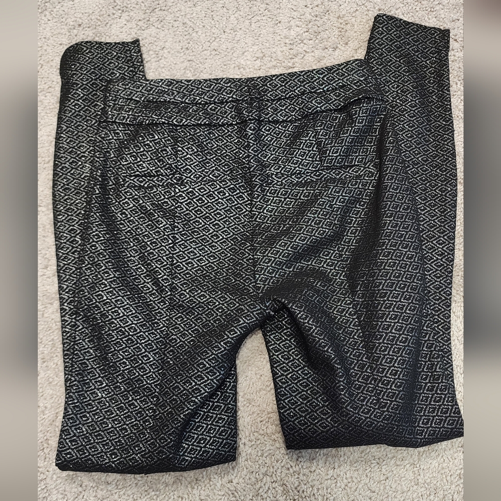 New York & Company Black and White Cropped Pants